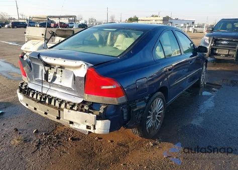 2001 Volvo S60 T5 from USA, damaged, VIN YV1RS53D912010328